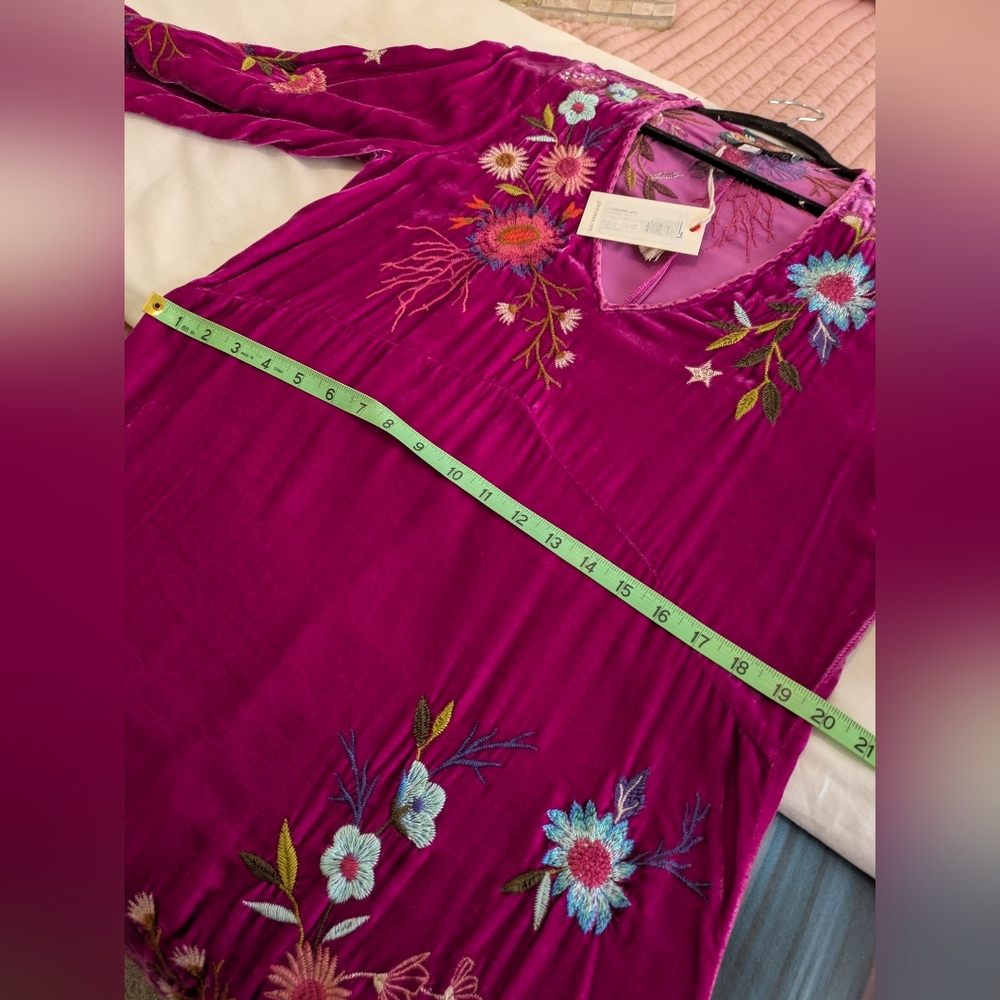 NWT Ulla Effortless Velvet Dress Size S - Picture 10 of 11